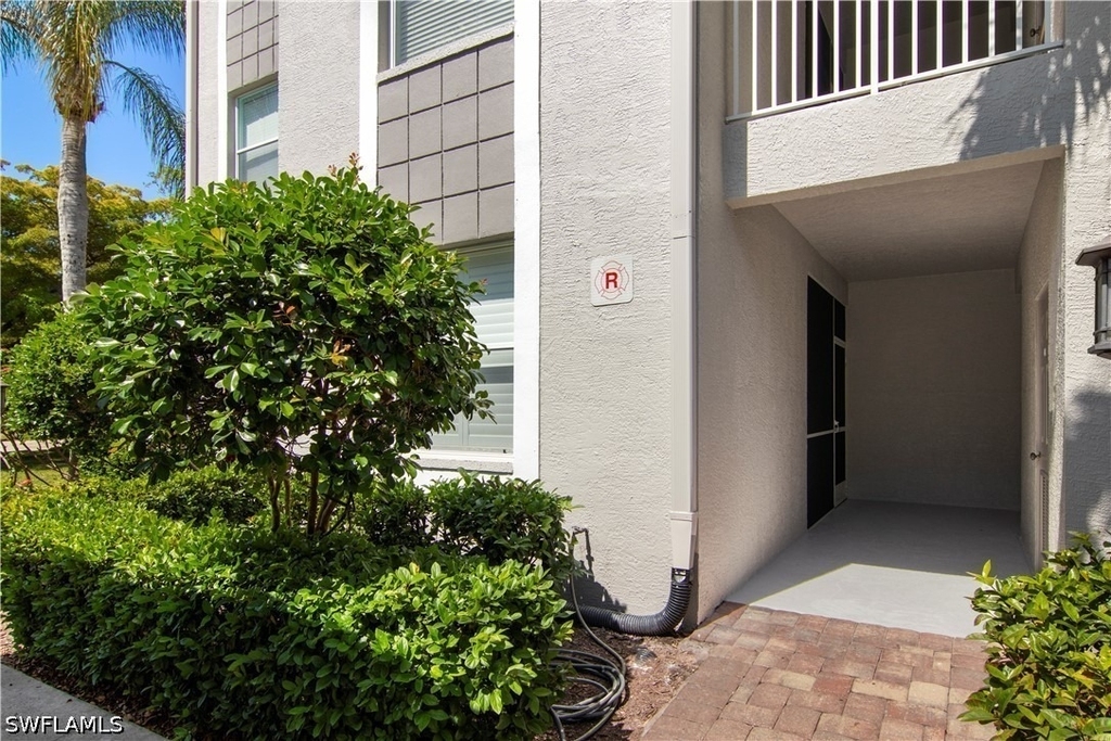 7515 Stoneybrook Drive - Photo 4