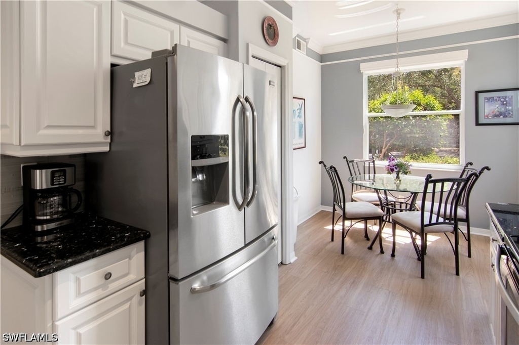 7515 Stoneybrook Drive - Photo 10