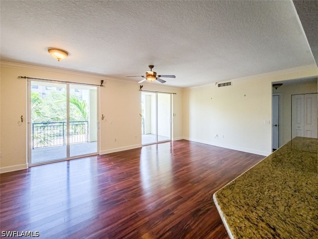 1312 Renaissance Way - Photo 5