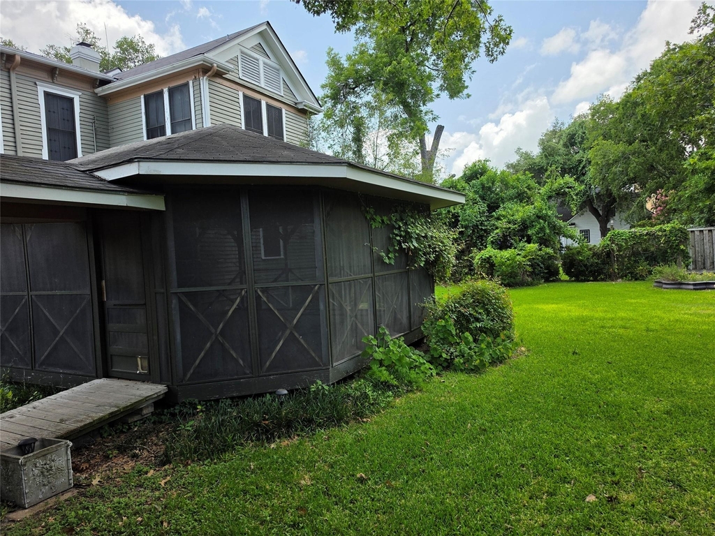 815 E Washington Avenue - Photo 12