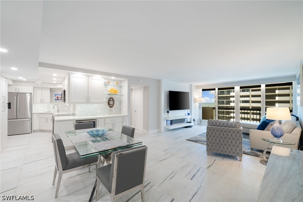 4001 Gulf Shore Boulevard N - Photo 10