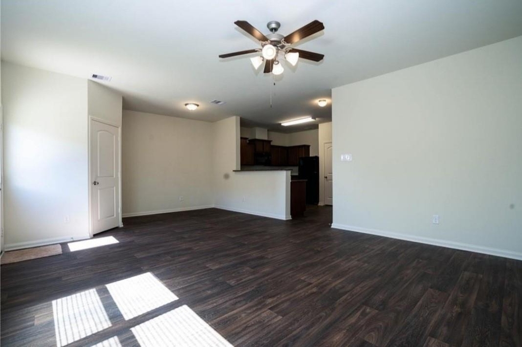 212 Autumn Berry Lane - Photo 0