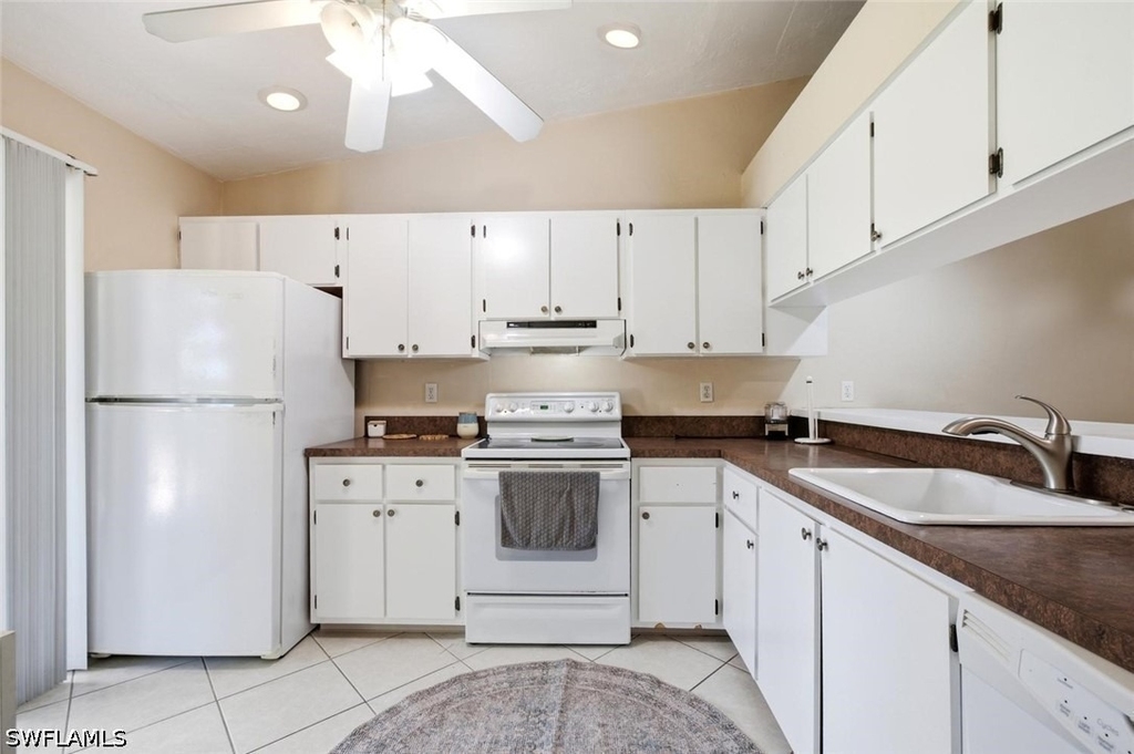 4010 Ice Castle Way - Photo 9