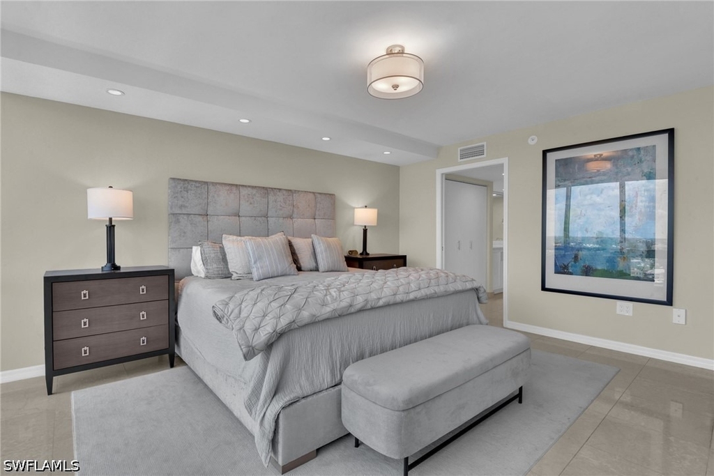 4751 Gulf Shore Boulevard N - Photo 9