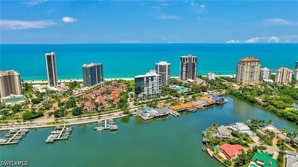4751 Gulf Shore Boulevard N - Photo 32