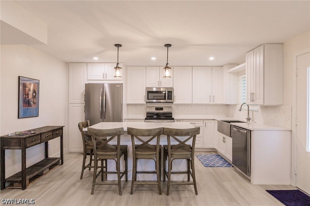 527 Broad Avenue S - Photo 9