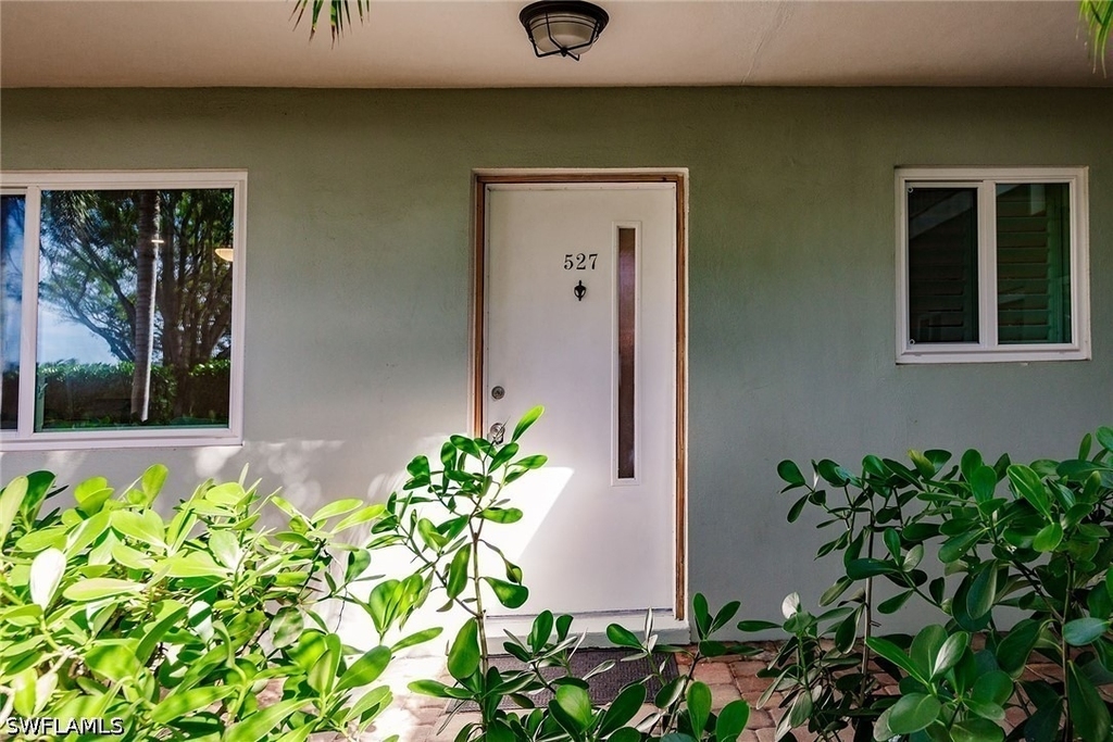 527 Broad Avenue S - Photo 3