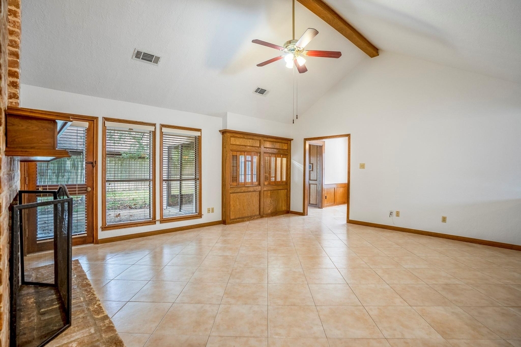 38 Devonshire Drive - Photo 9