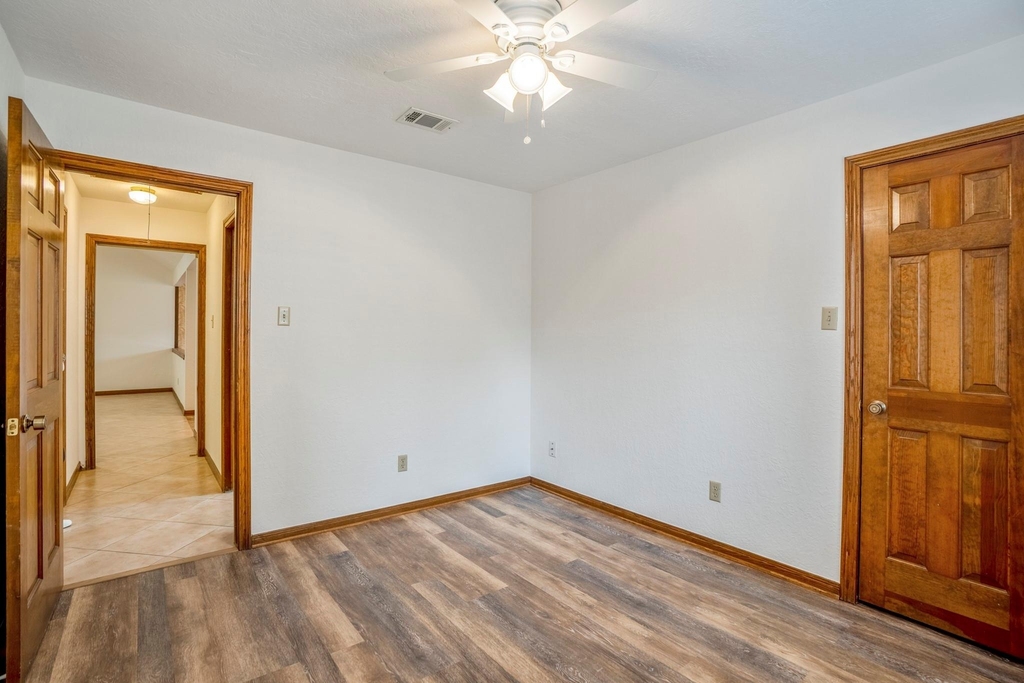 38 Devonshire Drive - Photo 28