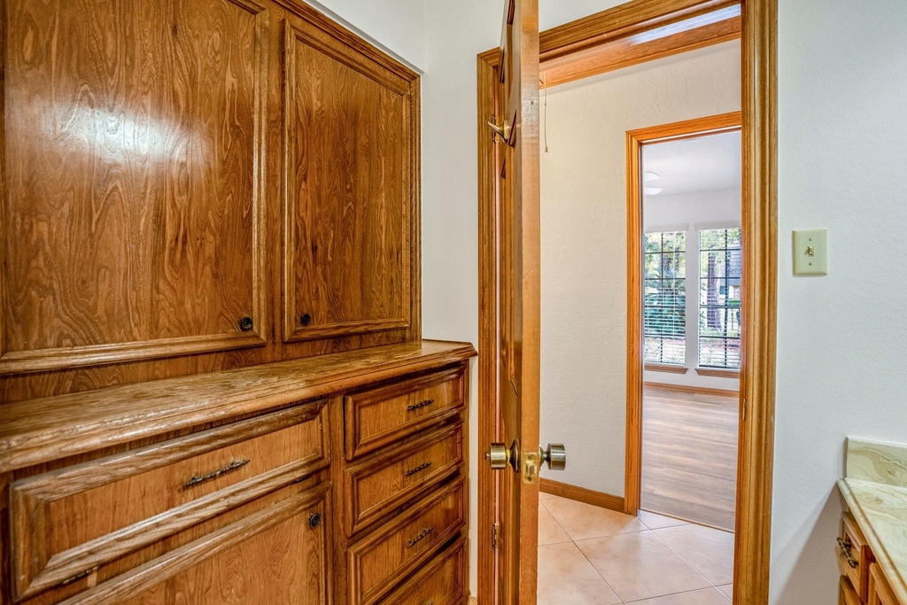 38 Devonshire Drive - Photo 32