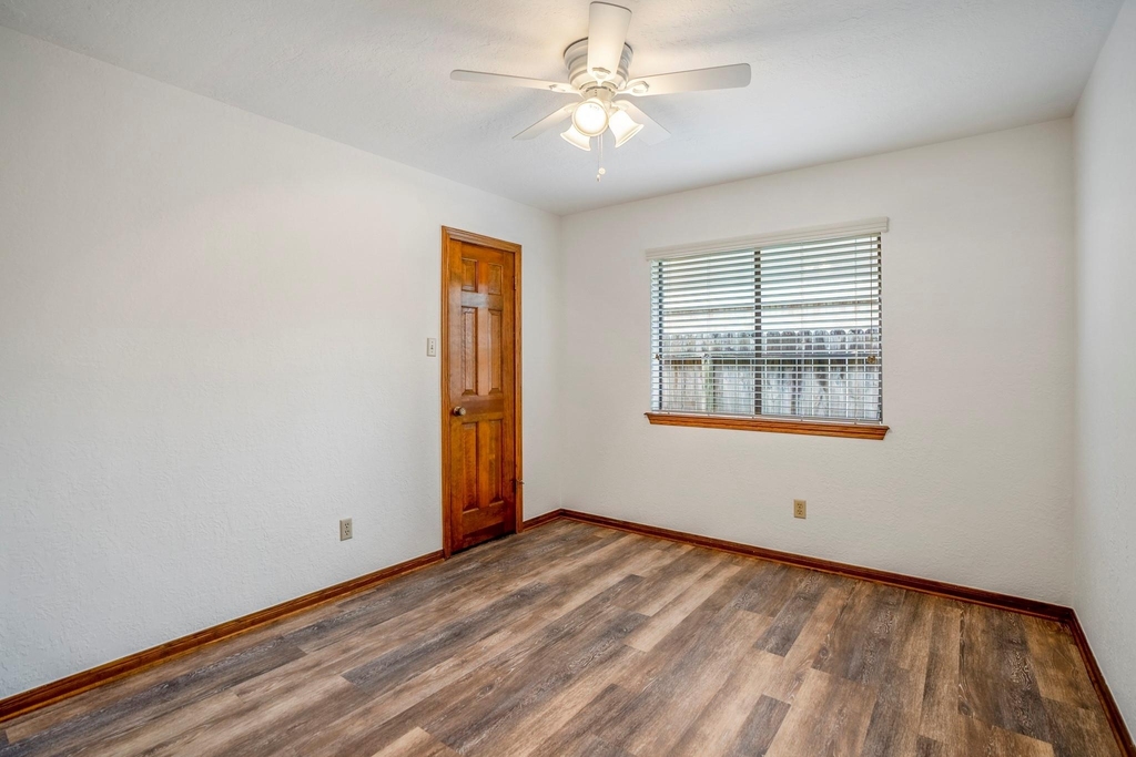 38 Devonshire Drive - Photo 27