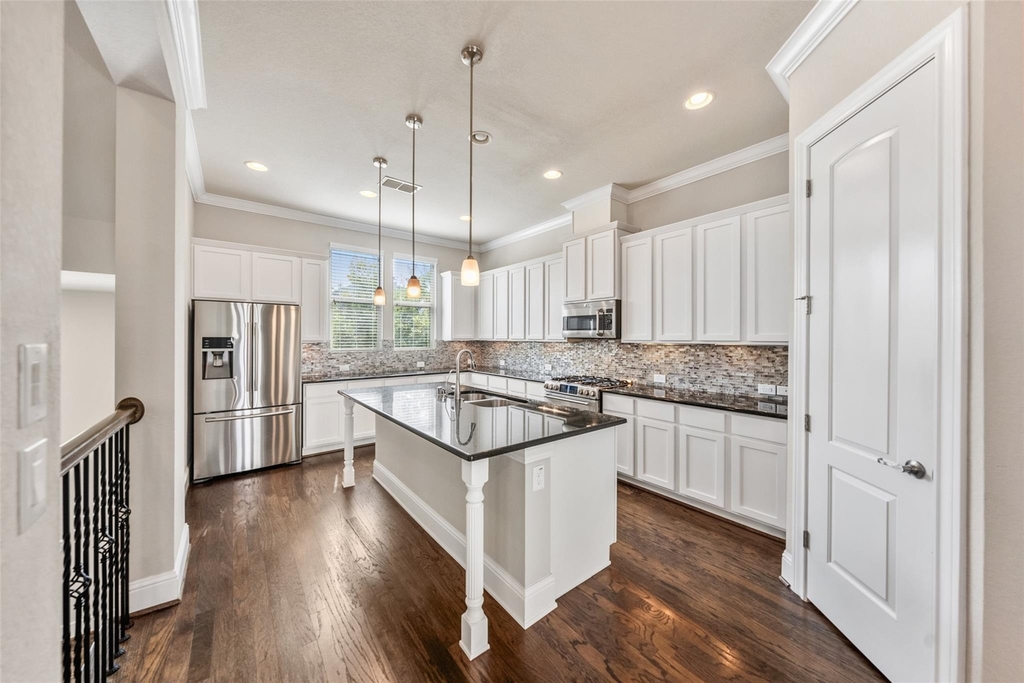 6005 Kansas Street - Photo 18