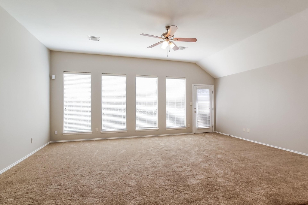 2703 Facet Creek Drive - Photo 2