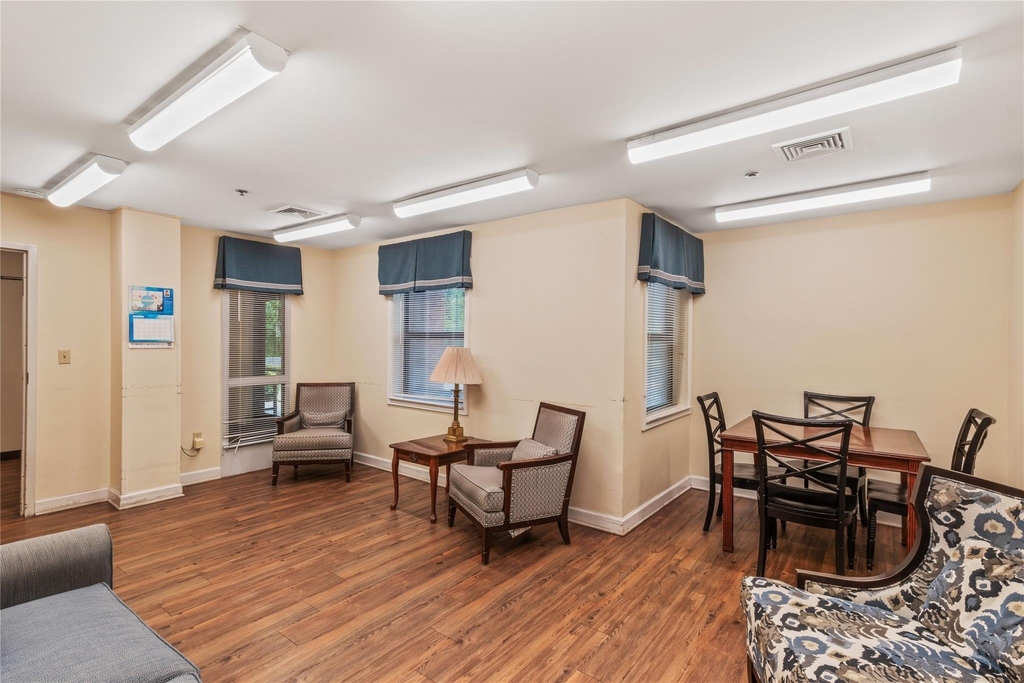 1360 E Alcy Road - Photo 4