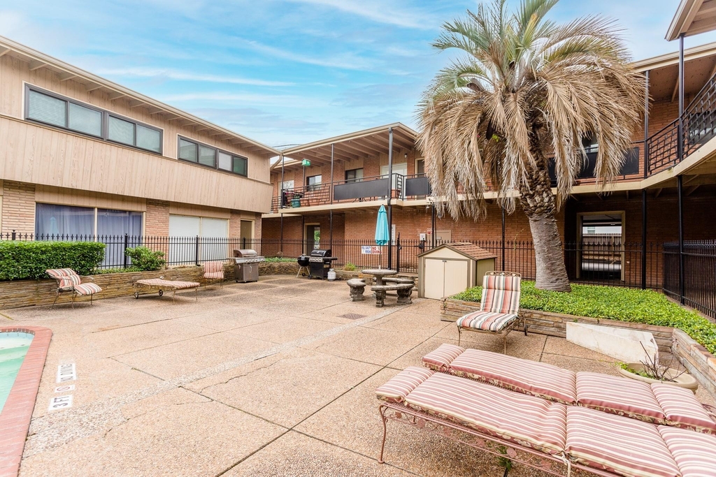 3809 N Braeswood Boulevard - Photo 25