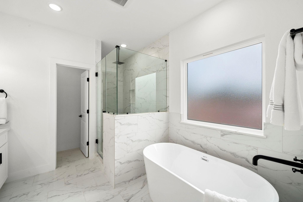 5516 Hardy Street - Photo 18