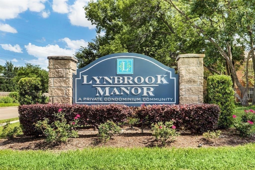 11201 Lynbrook Drive - Photo 0