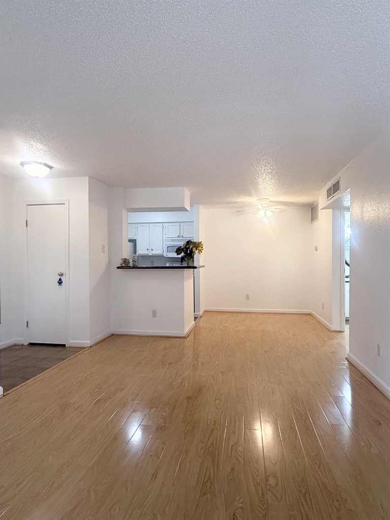 11201 Lynbrook Drive - Photo 20