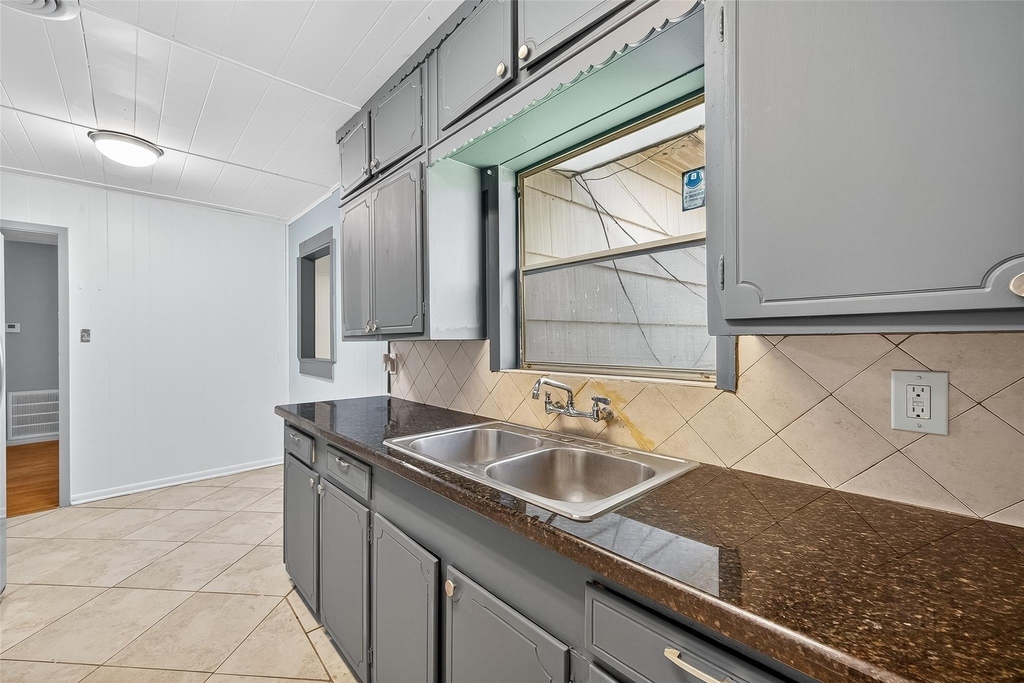 1509 Ronson Road - Photo 4