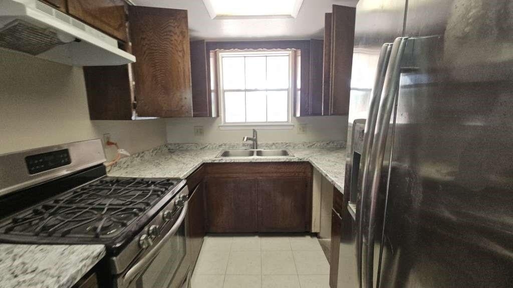 934 Dellbrook Drive - Photo 1