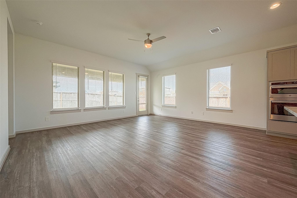 29326 Red Rocks Park Drive - Photo 21