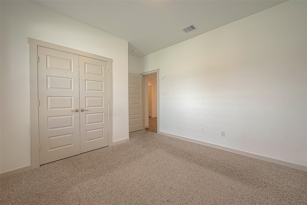 29326 Red Rocks Park Drive - Photo 6