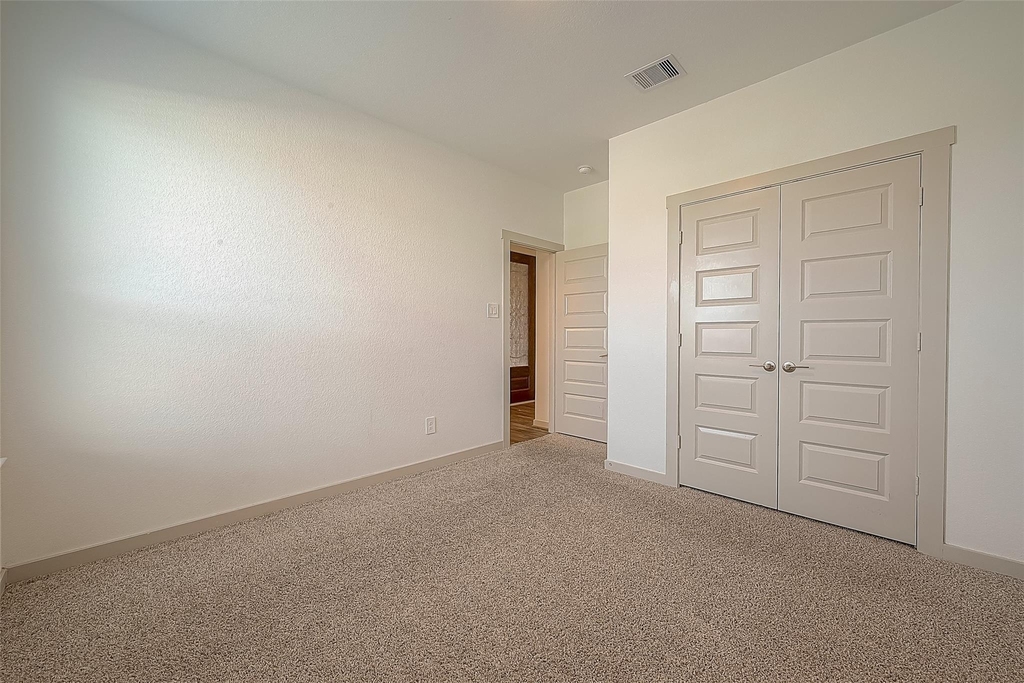 29326 Red Rocks Park Drive - Photo 4