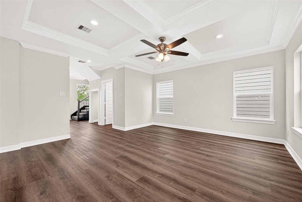 422 4th Street - Photo 2
