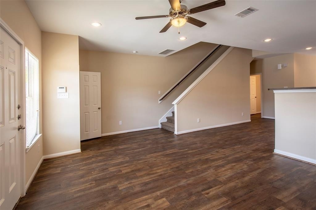 8142 Cabot Street - Photo 5