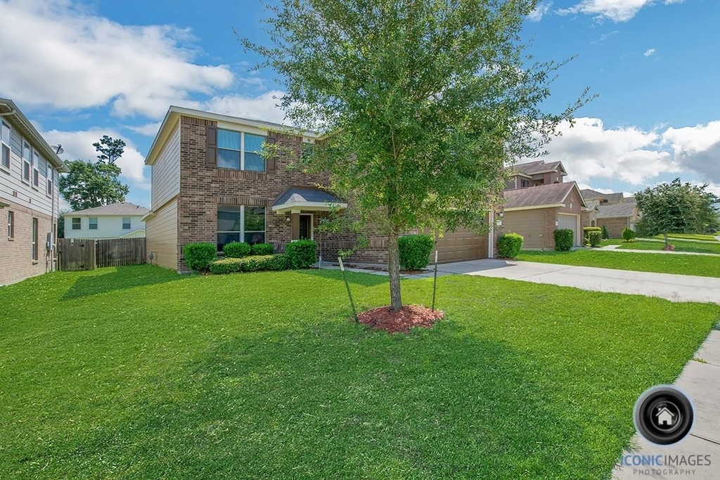 29434 Legends Bluff Drive - Photo 2