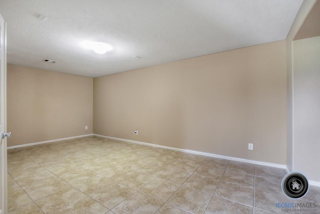29434 Legends Bluff Drive - Photo 23