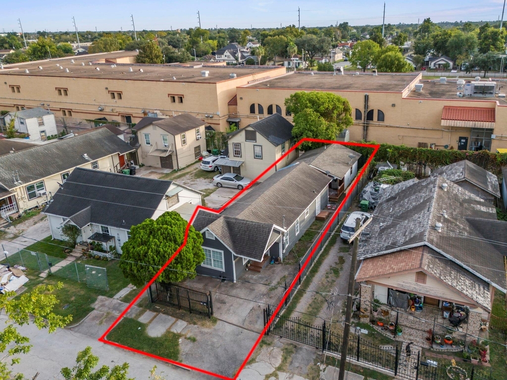 6940 Avenue K - Photo 7