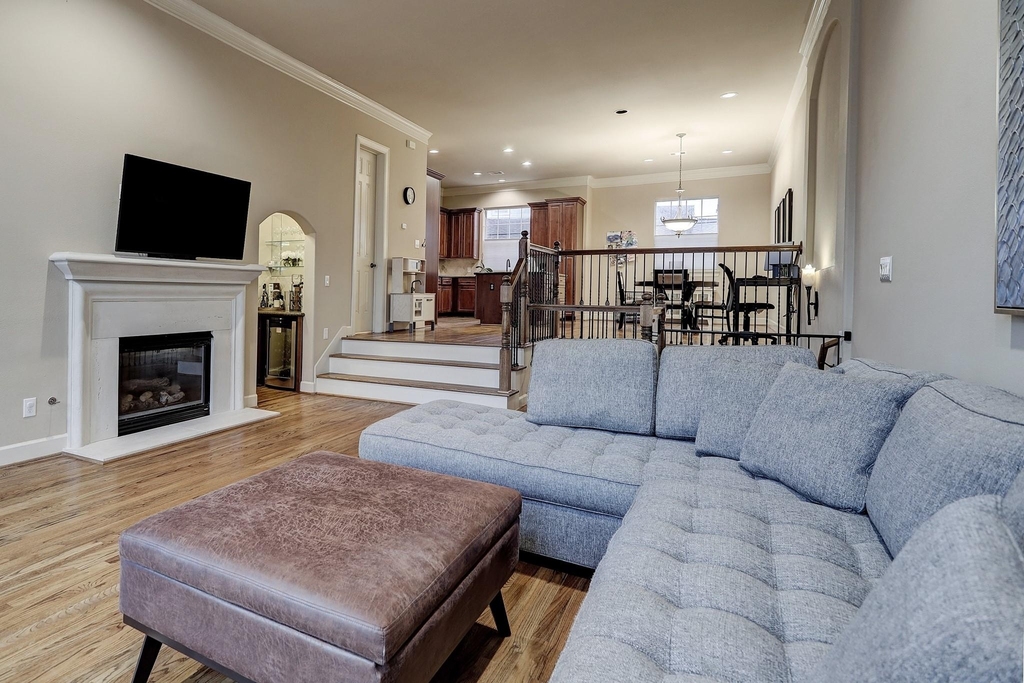 6513 Taggart Street - Photo 6