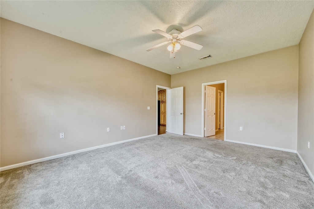 770 Hunt Road - Photo 18