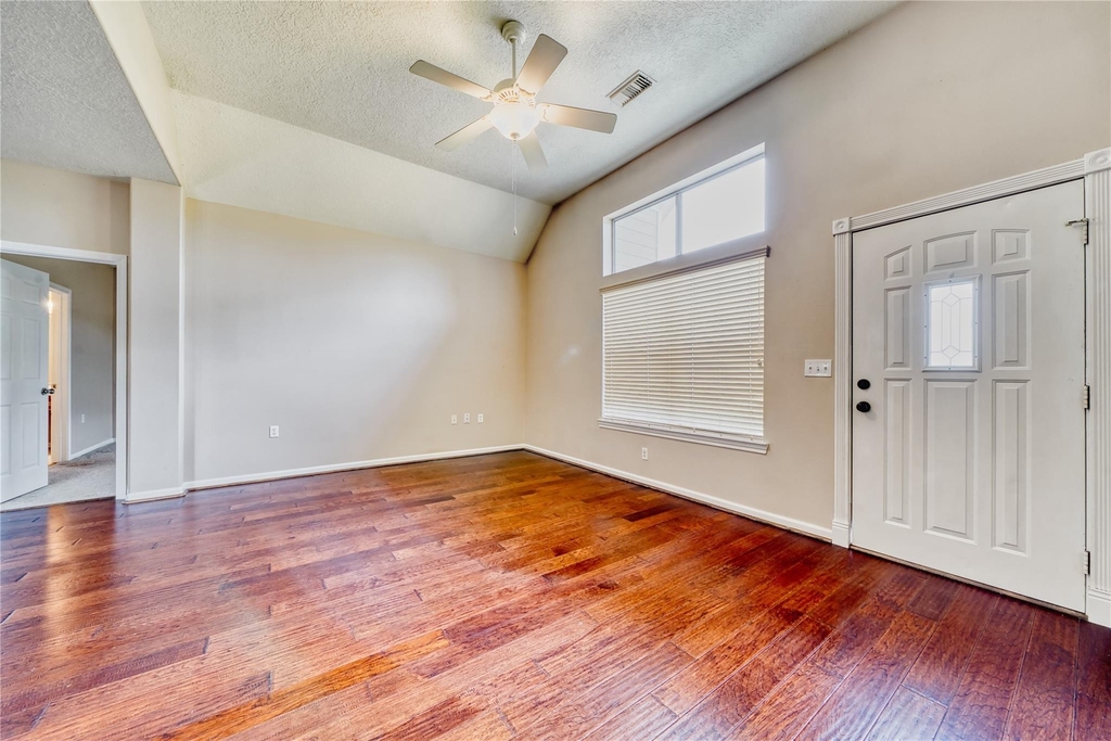 770 Hunt Road - Photo 5