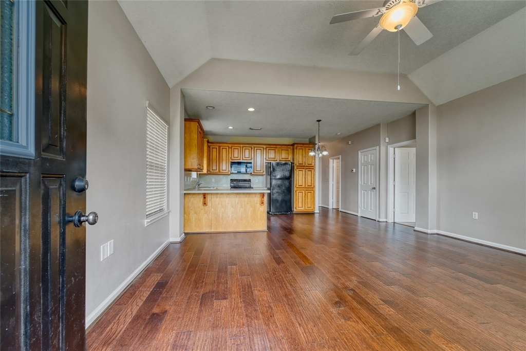 770 Hunt Road - Photo 4