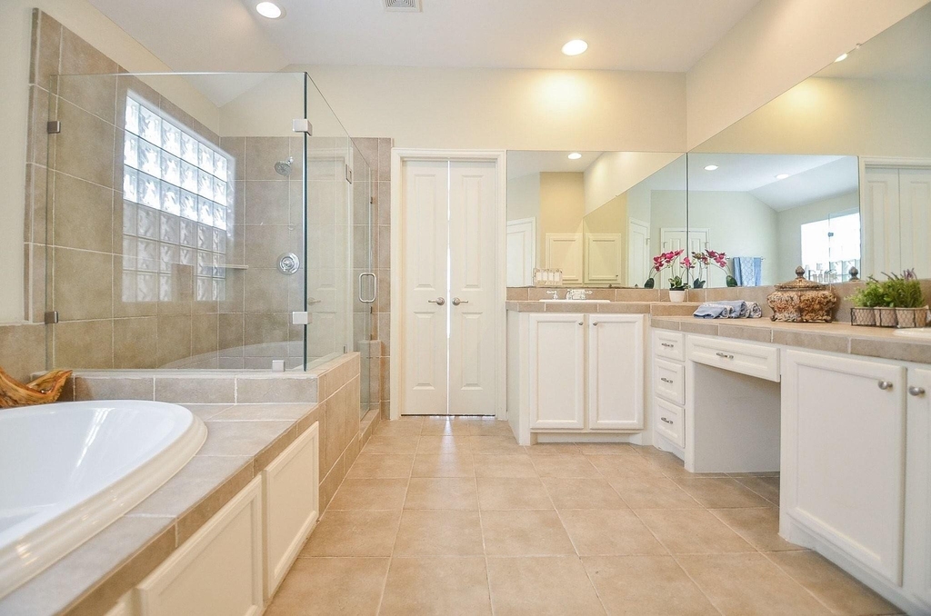222 Knox Street - Photo 27