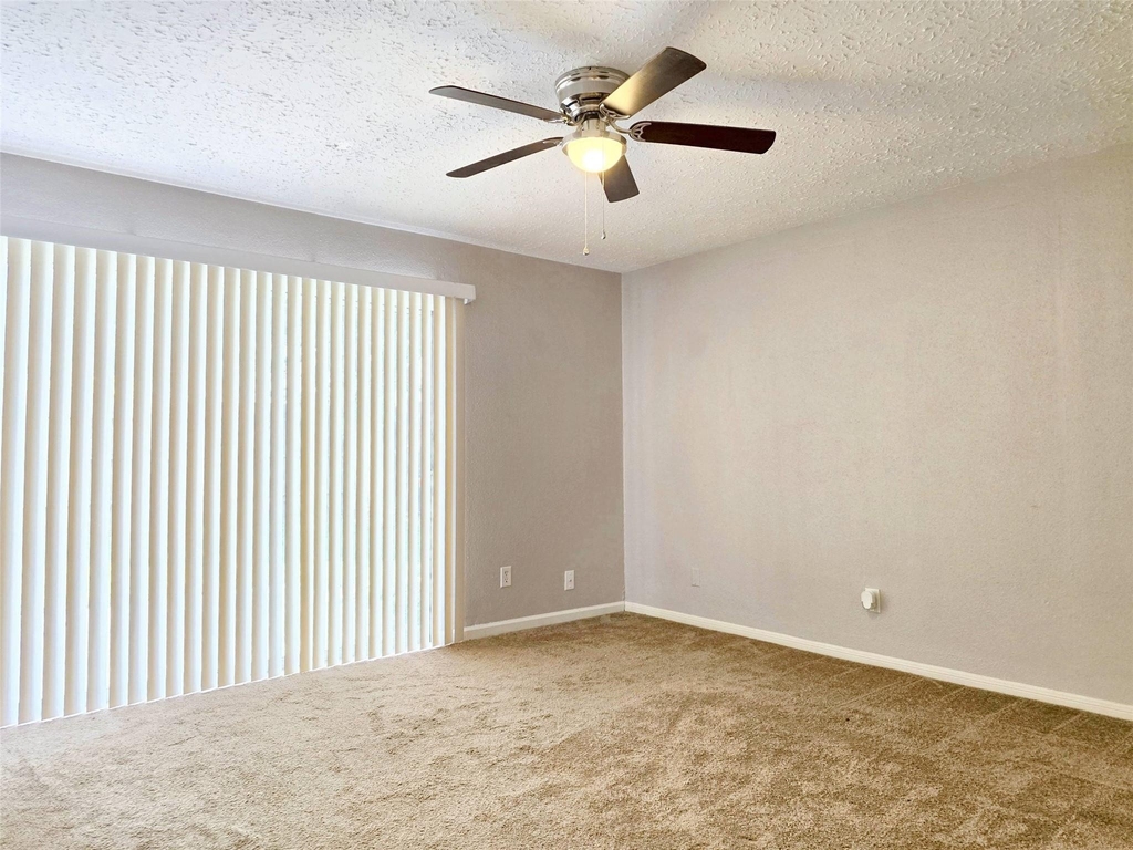 22619 Deville Drive - Photo 12