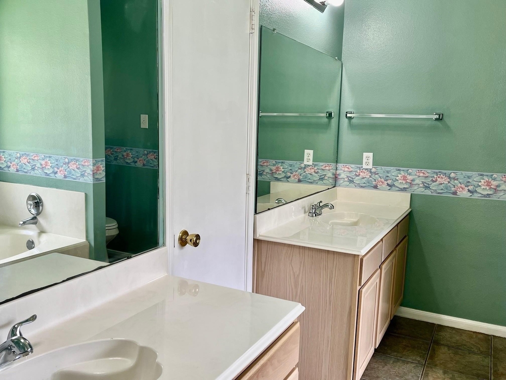 4219 Hermitage Hollow Lane - Photo 11