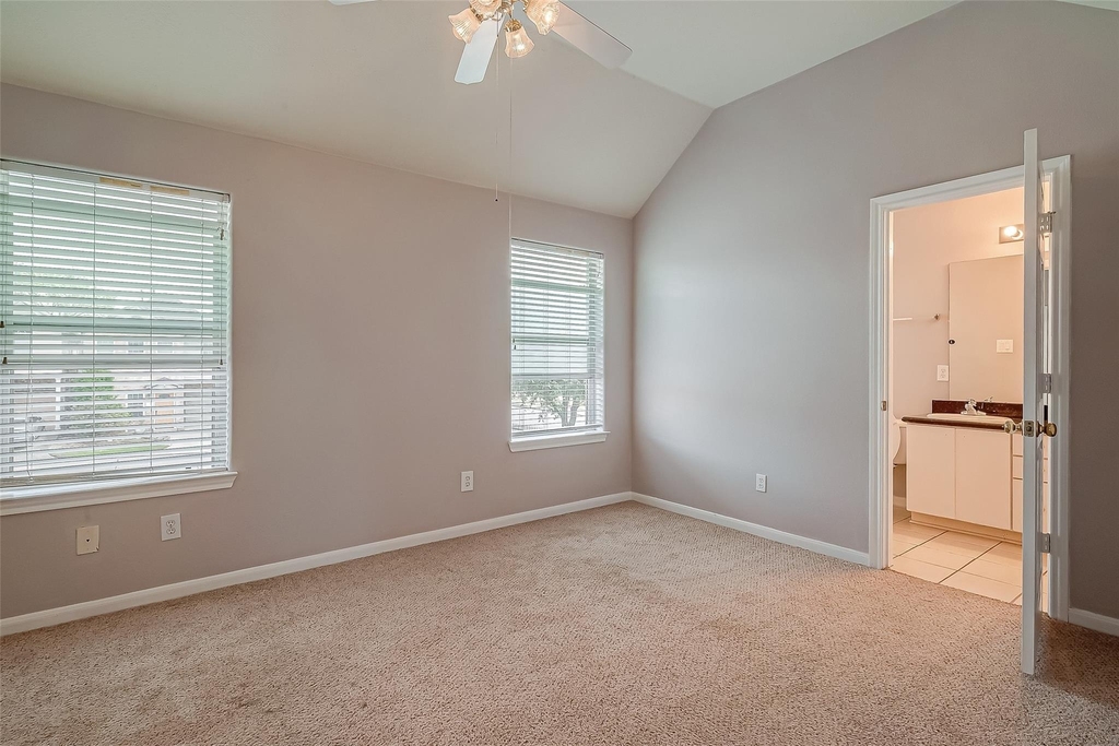 206 Sydnor Street - Photo 23