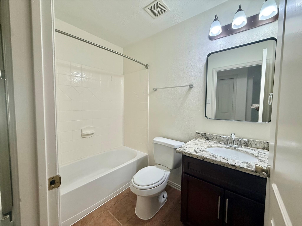 21927 Octavia Way - Photo 7
