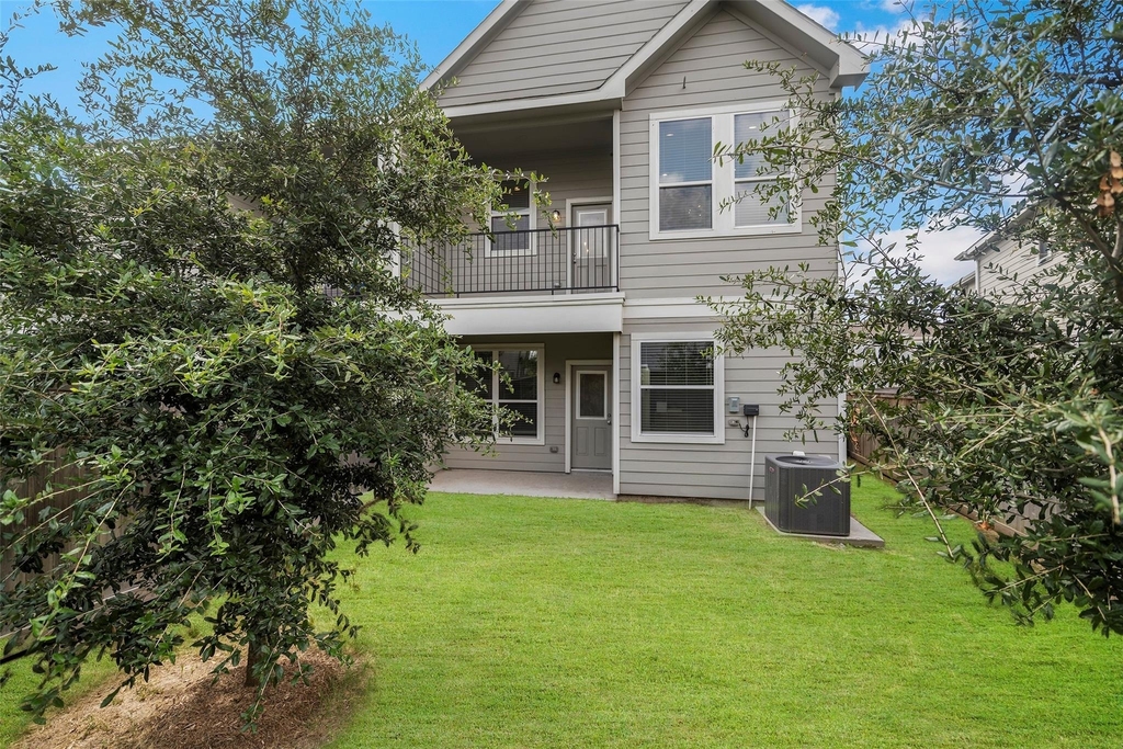 21130 Medina River Drive - Photo 28