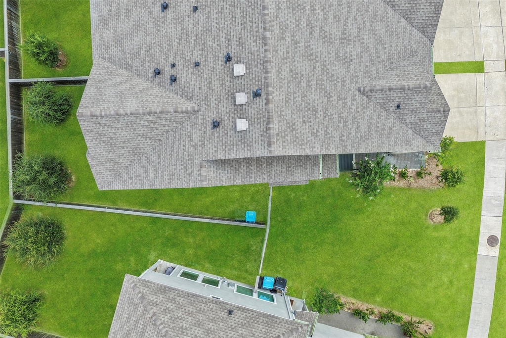 21130 Medina River Drive - Photo 29
