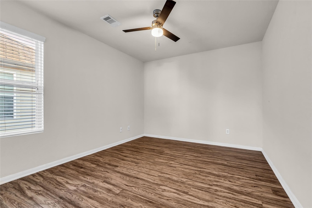 3050 Thicket Path Way - Photo 20