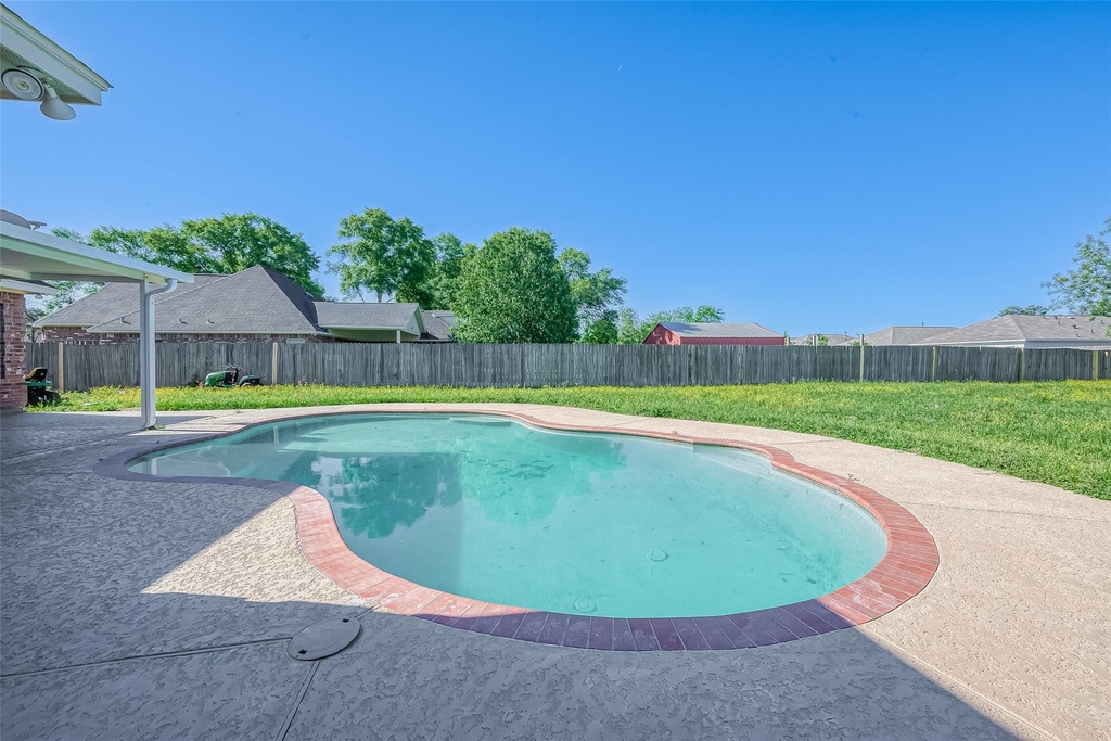 1189 Lovett Street - Photo 35