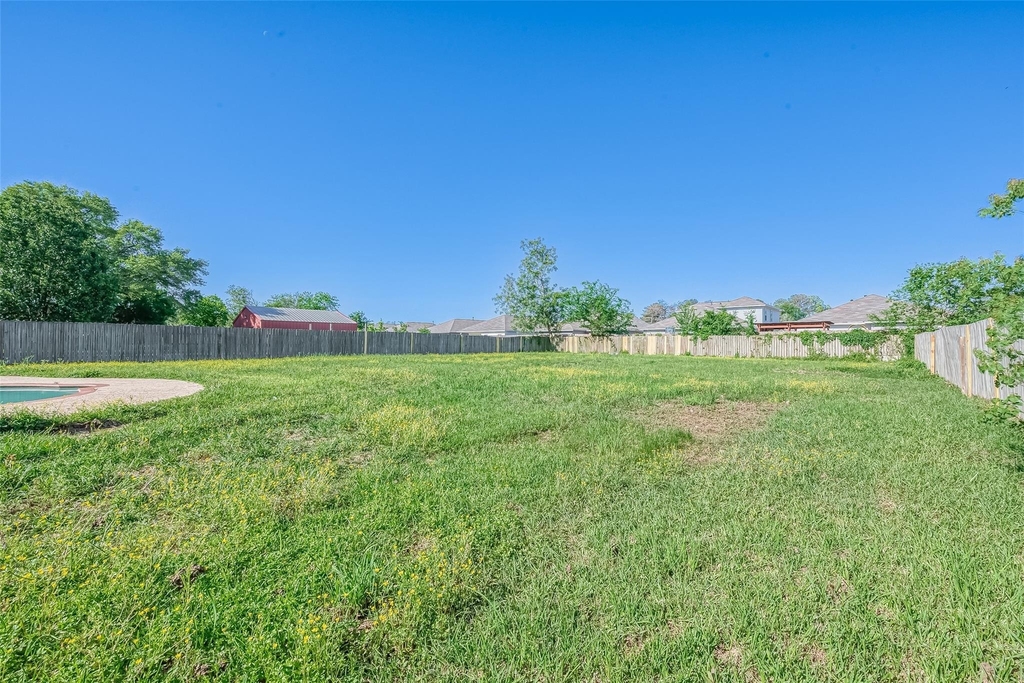 1189 Lovett Street - Photo 36