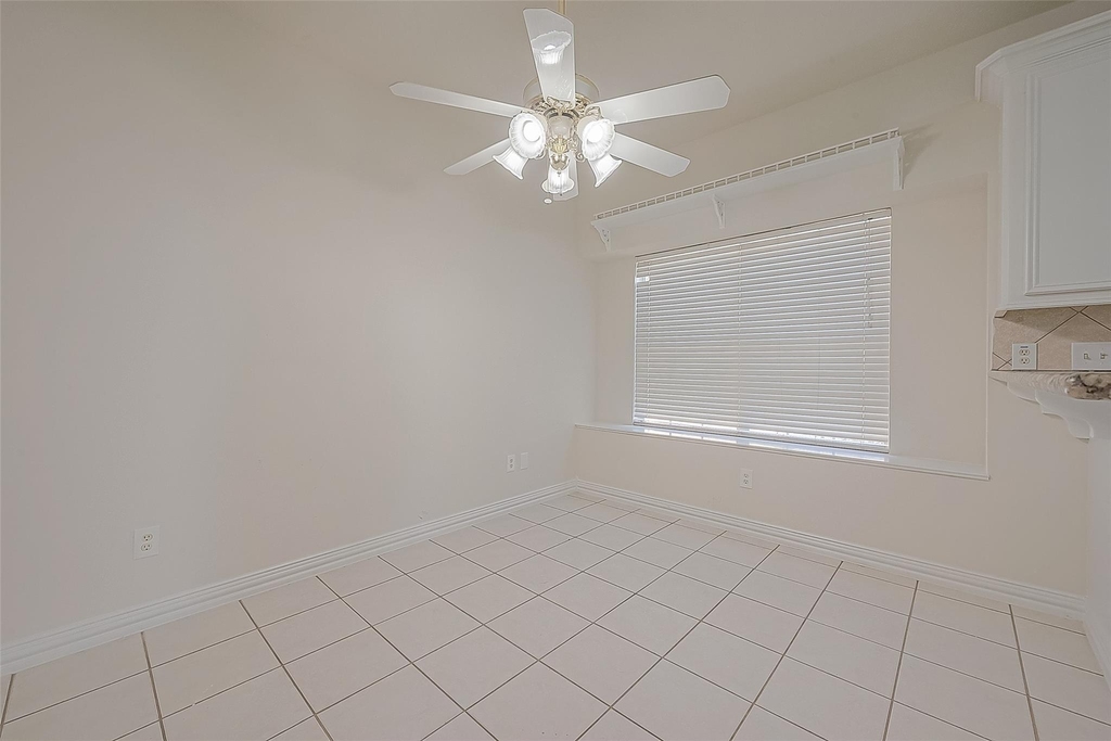 1189 Lovett Street - Photo 16
