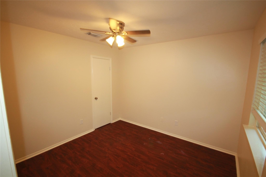 22138 Birch Valley Drive - Photo 15