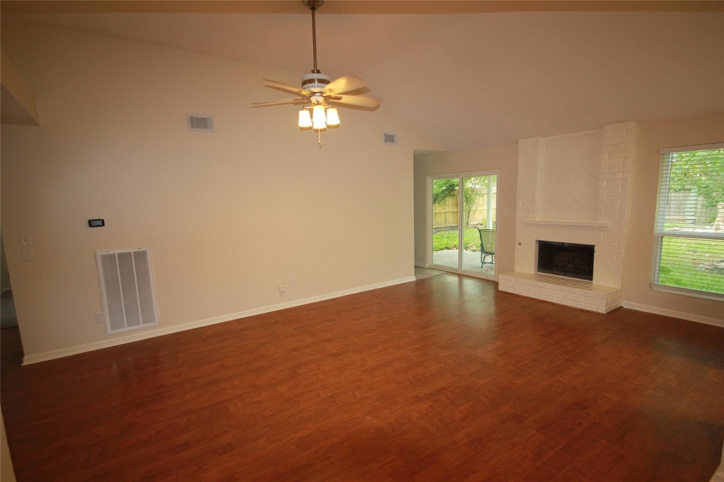 22138 Birch Valley Drive - Photo 11