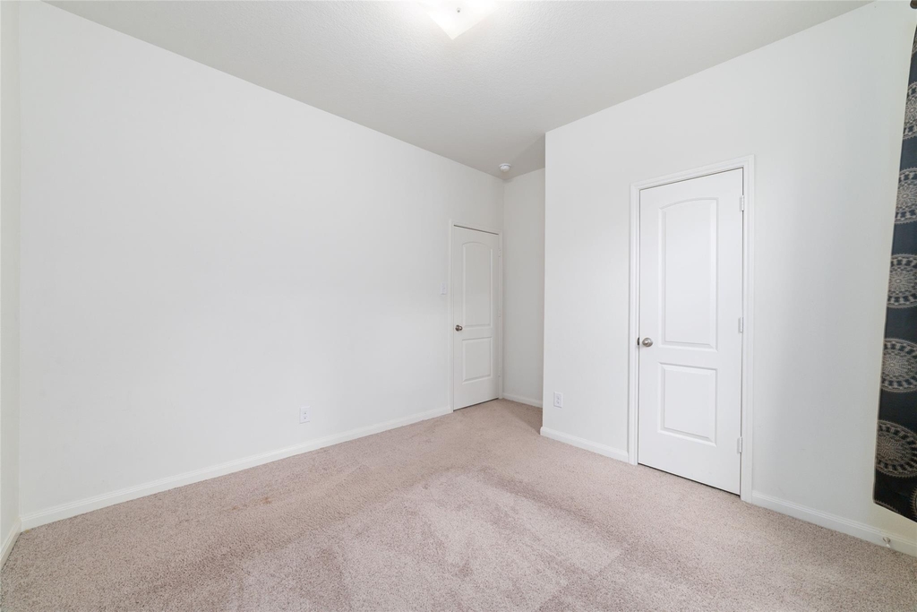 12054 Fairquarter Lane - Photo 19